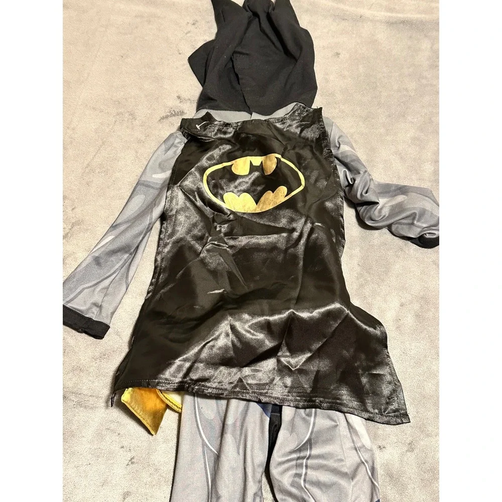 Batman DC Comics Muscle Chest Infant Costume Jumpsuit Cape Hooded 6-12M